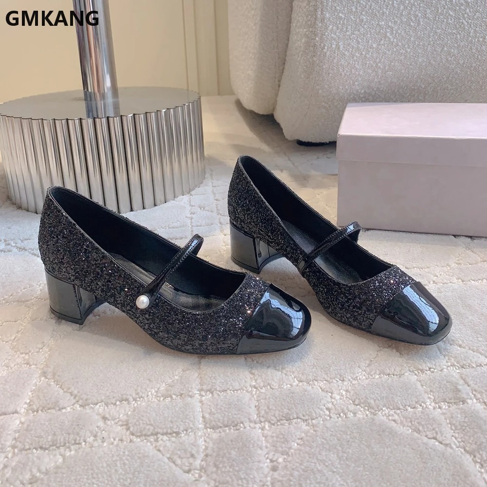 รองเท้าส้นตึกแบบแมรี่เจน คลาสส - Leather Classic Strap บทวิจารณ์และราคา